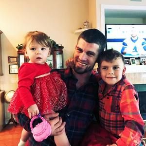 Meet your Posher, Lee